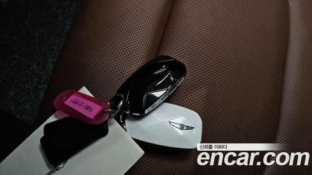 Genesis GV70 2026 — photo 35