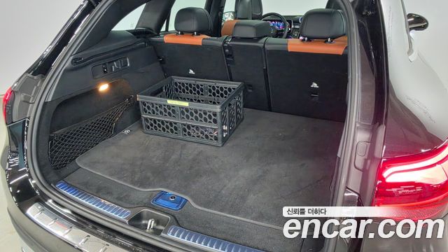 Mercedes-Benz GLC-Class 2026 — photo 13