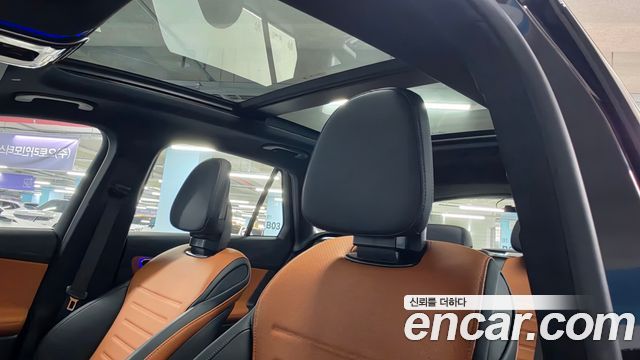 Mercedes-Benz GLC-Class 2026 — photo 19
