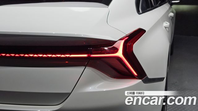 Kia K8 2022 — photo 9