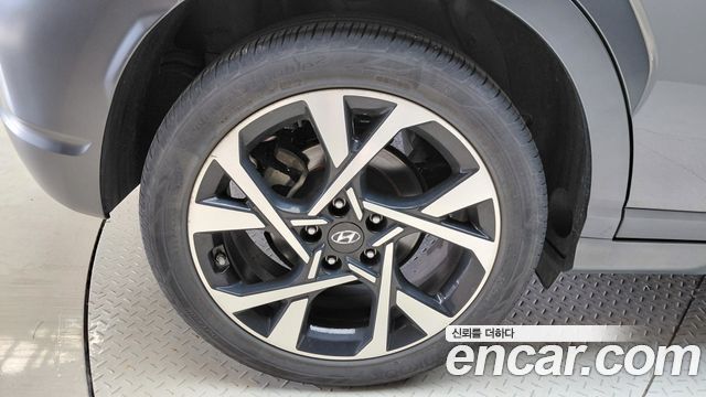 Hyundai Kona 2023 — photo 5