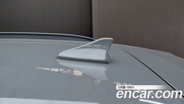 Hyundai Kona 2023 — photo 33