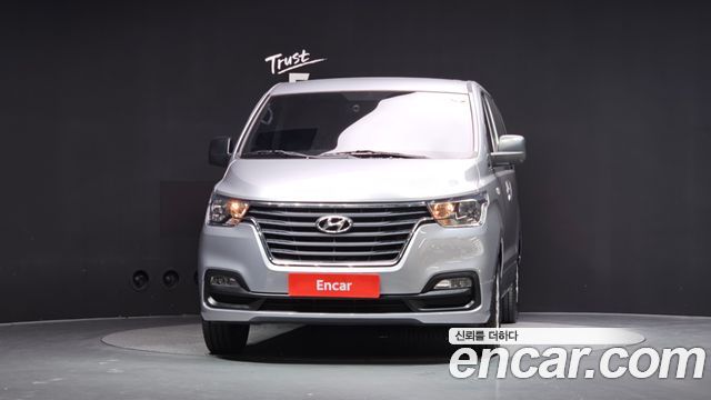 Hyundai Starex 2021 — photo 3