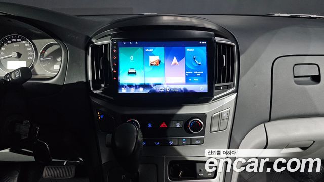 Hyundai Starex 2021 — photo 18