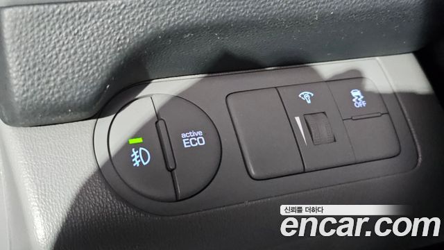 Hyundai Starex 2021 — photo 24