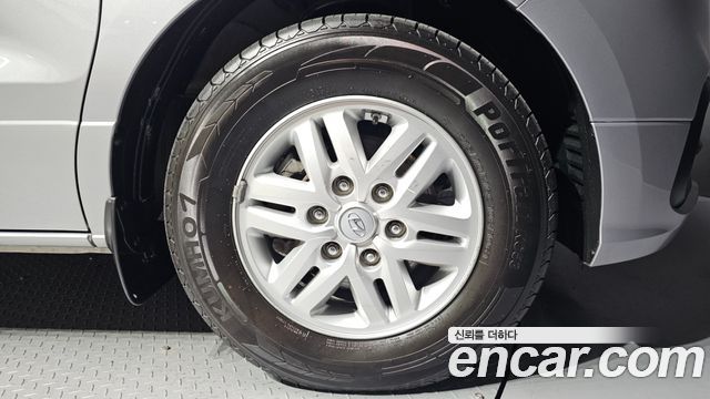 Hyundai Starex 2021 — photo 7