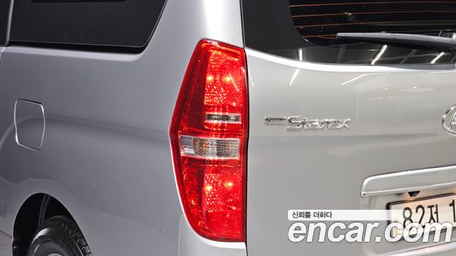 Hyundai Starex 2021 — photo 9