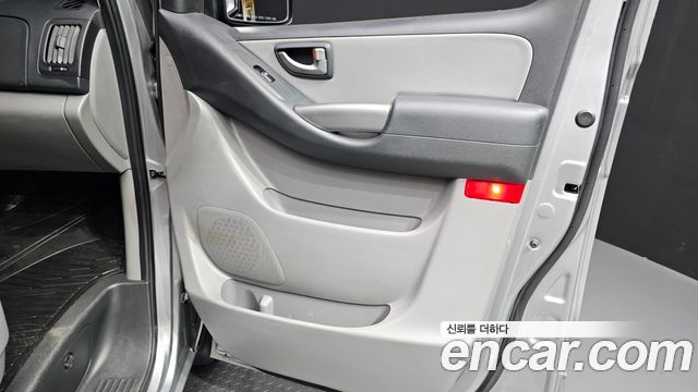 Hyundai Starex 2021 — photo 14