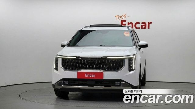Kia Canival 2024 — photo 3