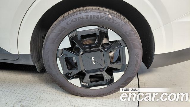 Kia Canival 2024 — photo 5