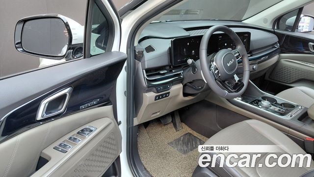 Kia Canival 2024 — photo 13