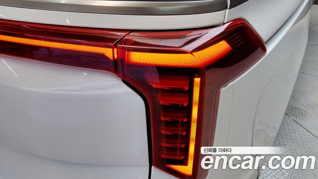 Kia Canival 2024 — photo 9