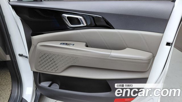 Kia Canival 2024 — photo 15