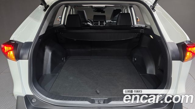 Toyota RAV4 2022 — photo 27