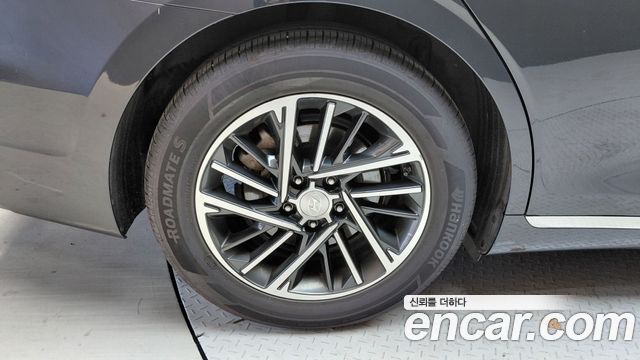 Hyundai Grandeur 2022 — photo 5