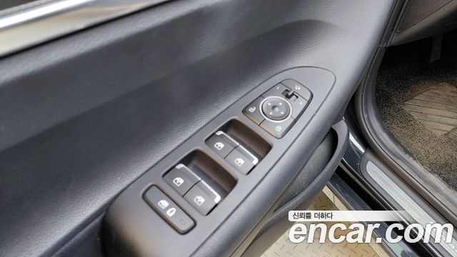 Hyundai Grandeur 2022 — photo 28
