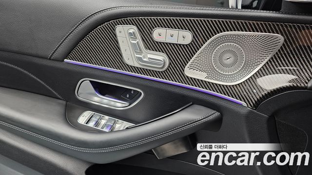 Mercedes-Benz GLE-Class 2023 — photo 20