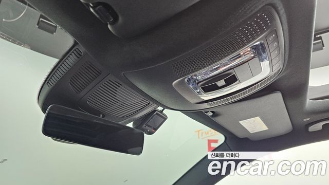 Mercedes-Benz GLE-Class 2023 — photo 22