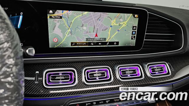 Mercedes-Benz GLE-Class 2023 — photo 23