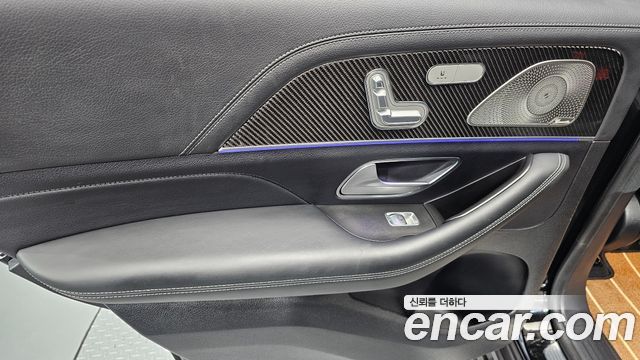 Mercedes-Benz GLE-Class 2023 — photo 15