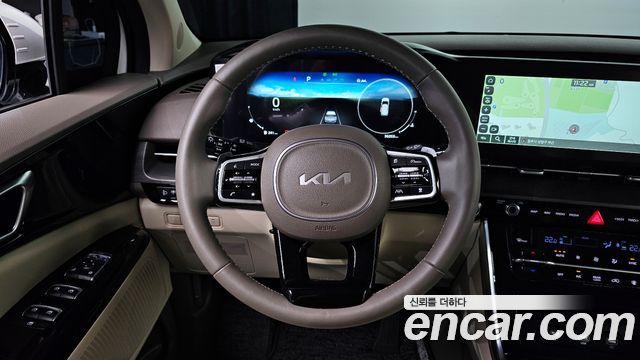 Kia Canival 2023 — photo 14