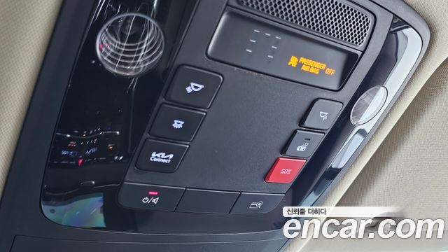 Kia Canival 2023 — photo 18