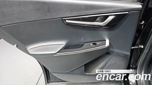 Kia EV6 2022 — photo 15