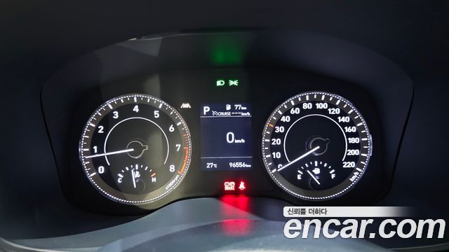 Hyundai Venue 2022 — photo 11