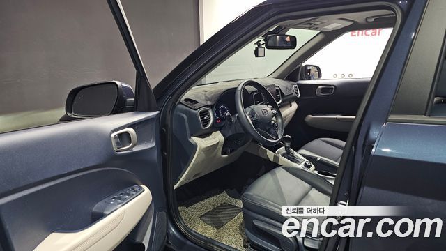 Hyundai Venue 2022 — photo 13