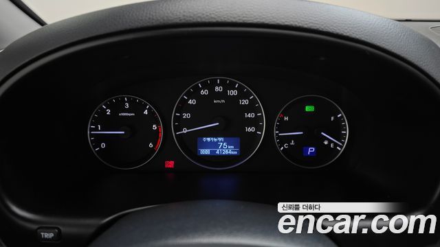 Hyundai Starex 2020 — photo 8