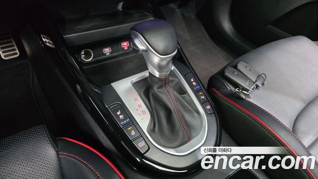 Kia K3 2022 — photo 12