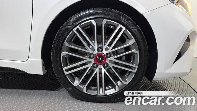 Kia K3 2022 — photo 7