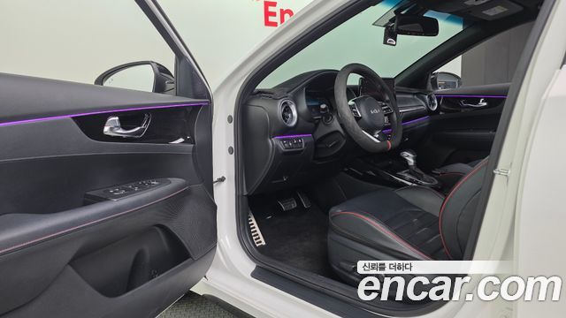 Kia K3 2022 — photo 16