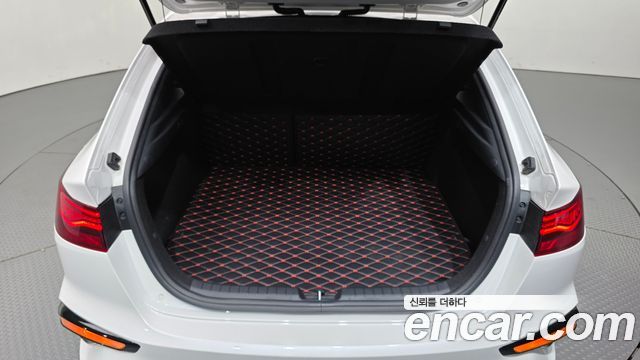 Kia K3 2022 — photo 32
