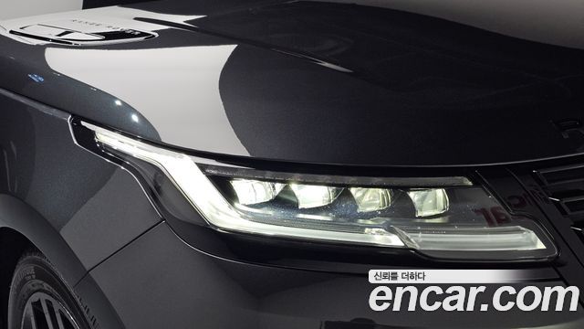 Land Rover Range Rover Velar 2025 — photo 8