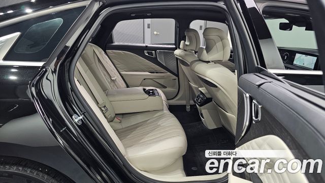 Kia K8 2022 — photo 17