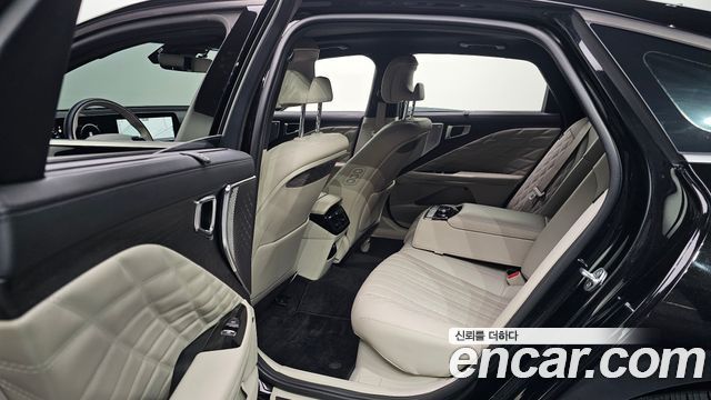 Kia K8 2022 — photo 18