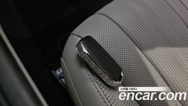 Kia K8 2022 — photo 23