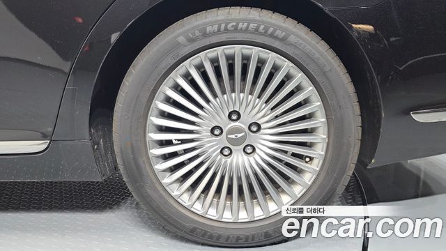 Genesis G90 2019 — photo 7