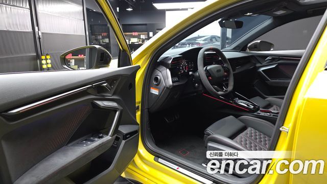 Audi RS3 2025 — photo 13
