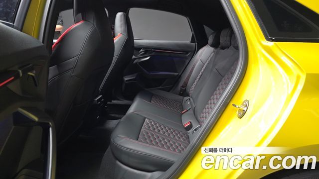 Audi RS3 2025 — photo 16