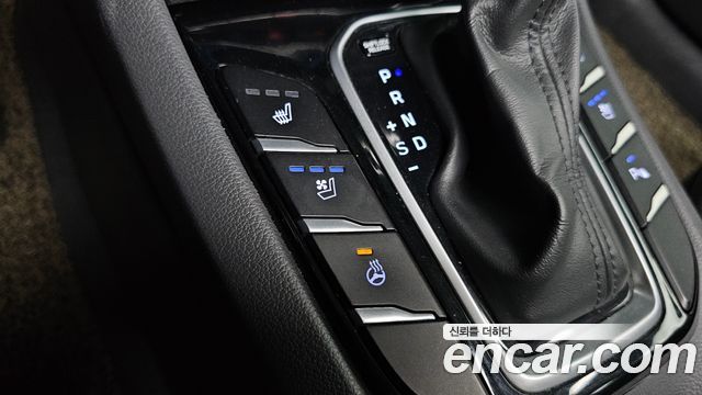 Hyundai Ioniq 2016 — photo 24
