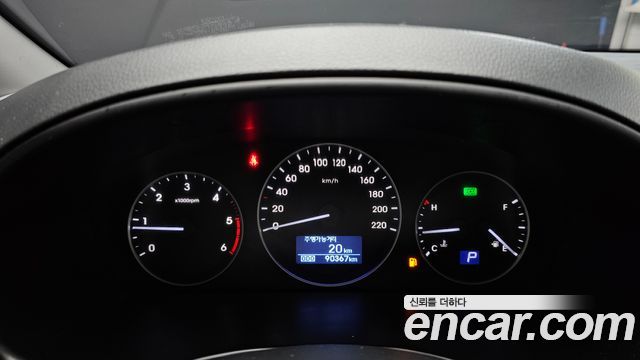 Hyundai Starex 2021 — photo 11
