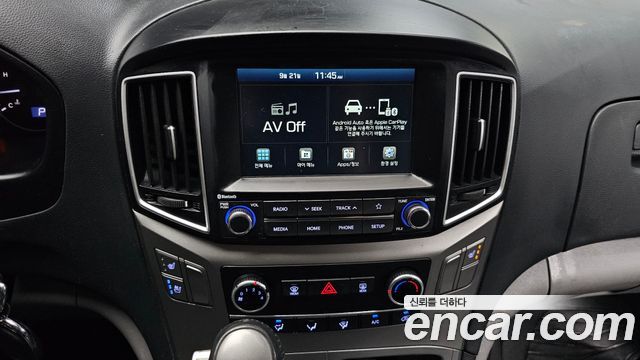 Hyundai Starex 2021 — photo 19