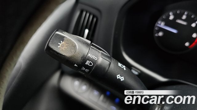 Hyundai Starex 2021 — photo 23