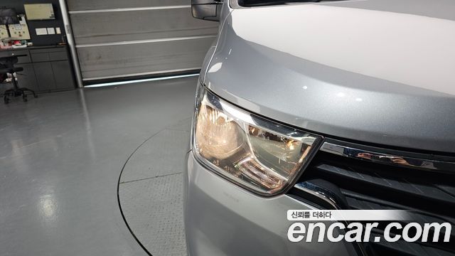 Hyundai Starex 2021 — photo 8