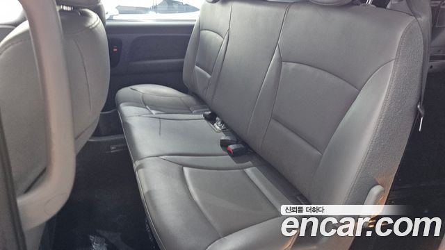 Hyundai Starex 2021 — photo 30