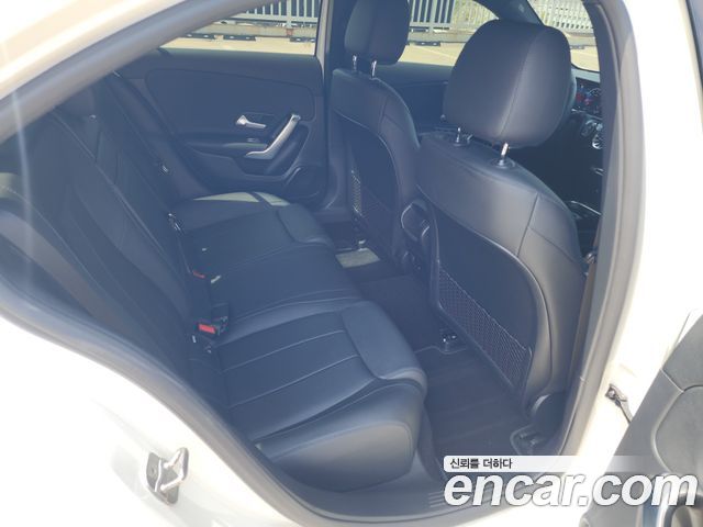 Mercedes-Benz A-Class 2024 — photo 13