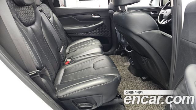 Hyundai Santafe 2019 — photo 17