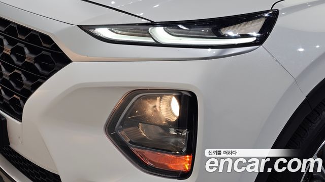 Hyundai Santafe 2019 — photo 8